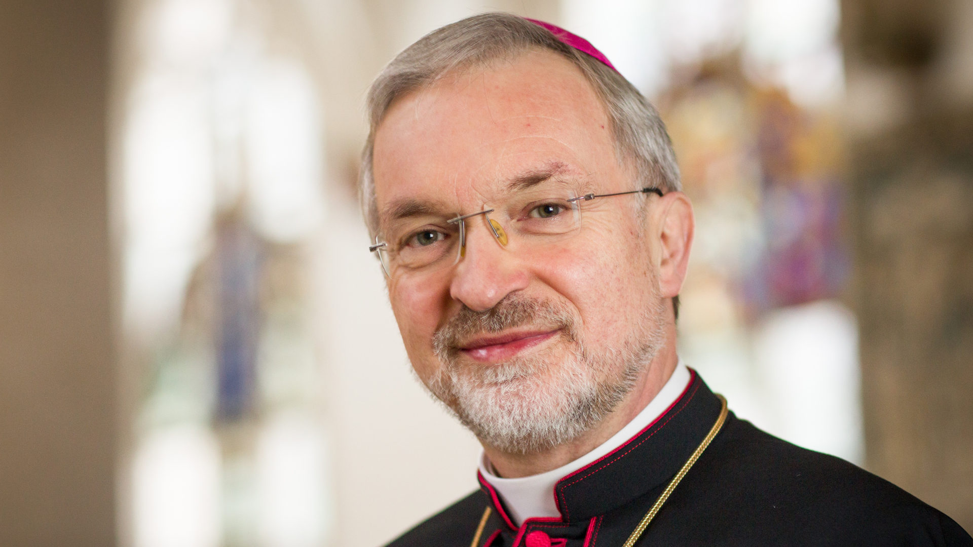 Katholiken des deutschen Bistums Eichstätt zeigen Bischof in Rom an ...